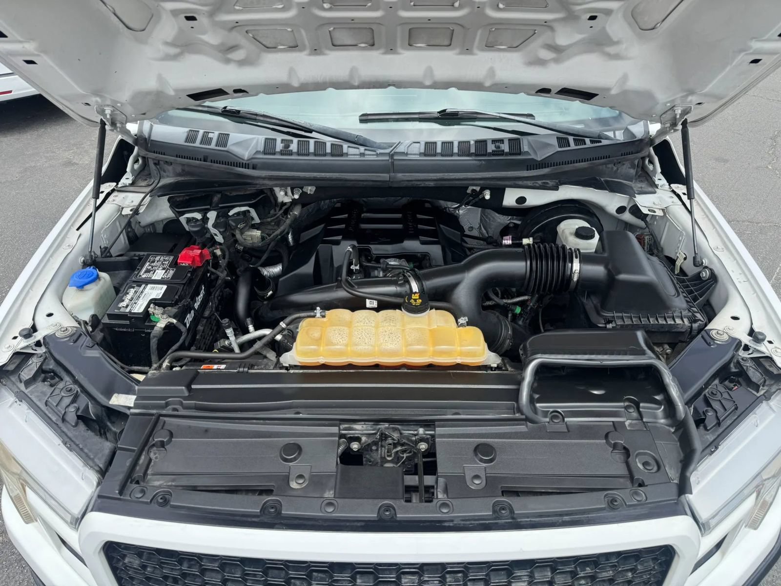 Used 2018 Ford F150 XL w/ Equipment Group 101A Mid RWD image 16