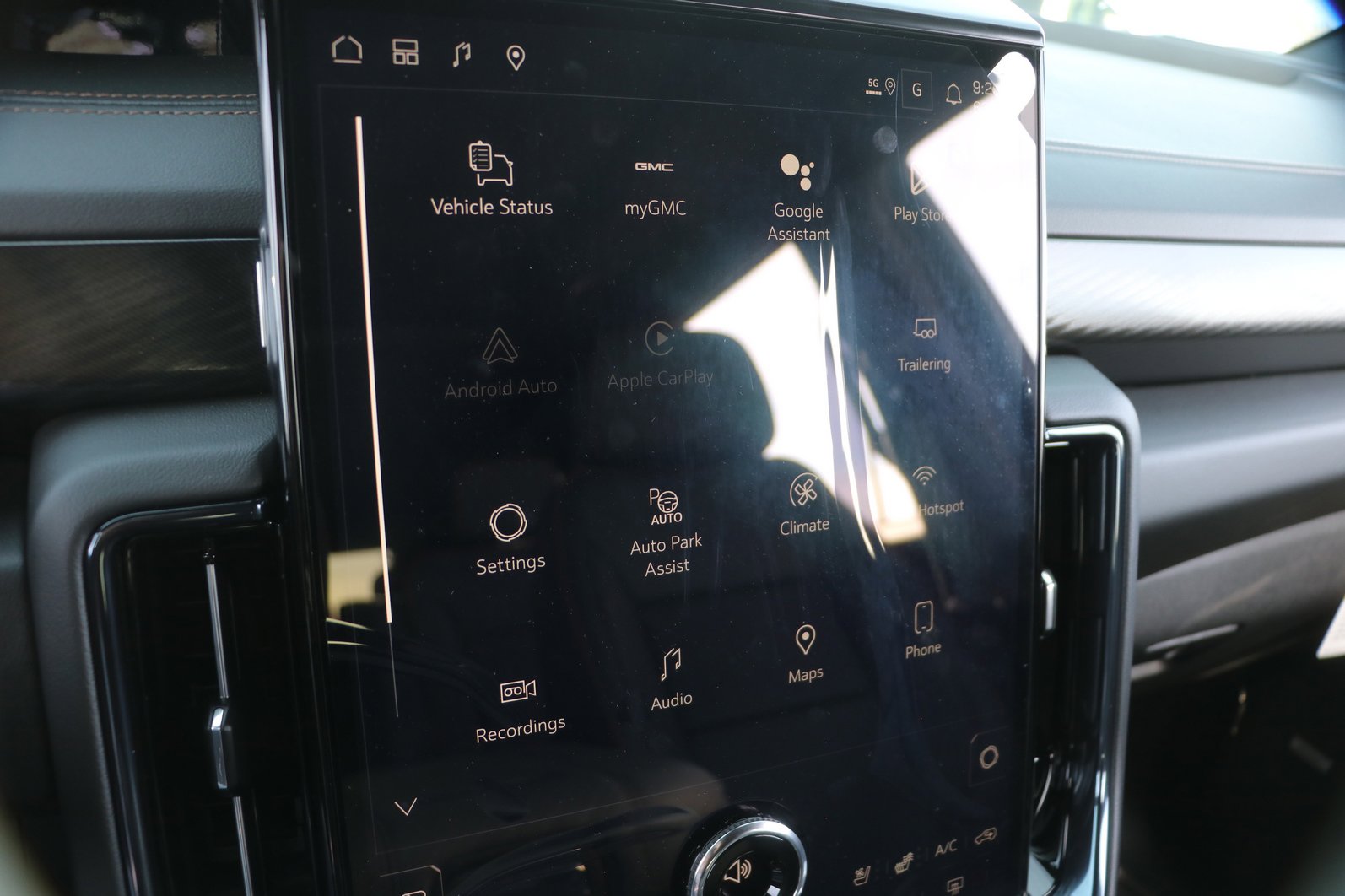 New 2026 GMC Yukon XL AT4 w/ AT4 Premium Package image 20