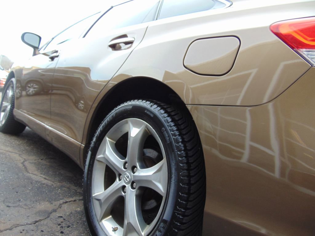 Used 2010 Toyota Venza XLE image 16