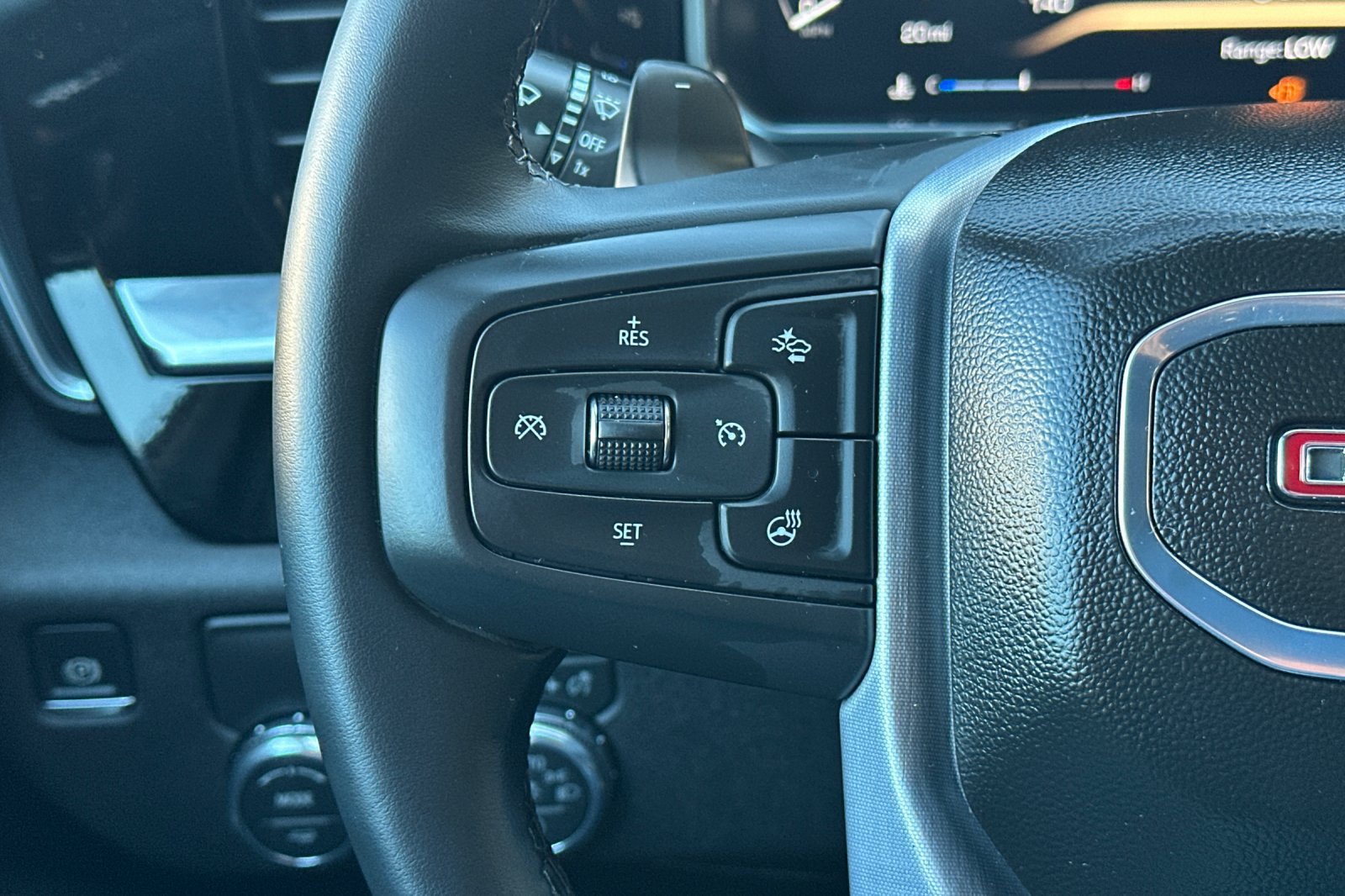 Used 2026 GMC Sierra 1500 Elevation w/ Preferred Package RWD image 29