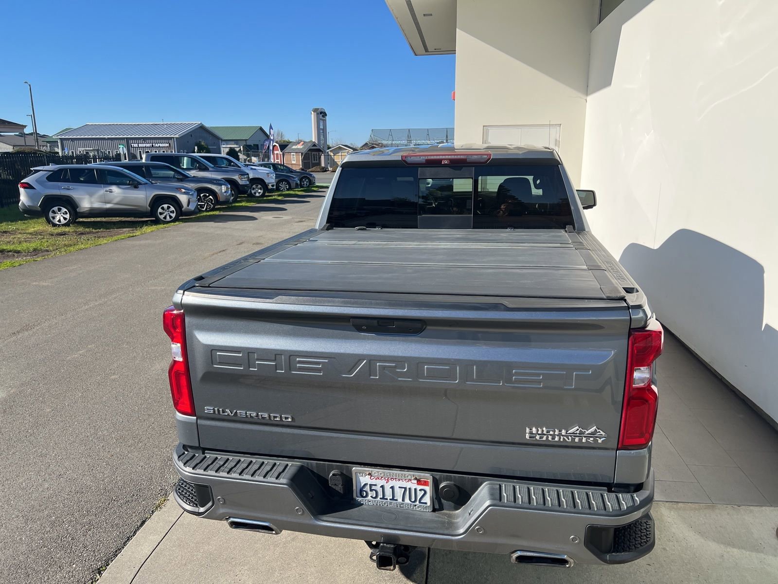 Used 2019 Chevrolet Silverado 1500 High Country w/ Technology Package image 7