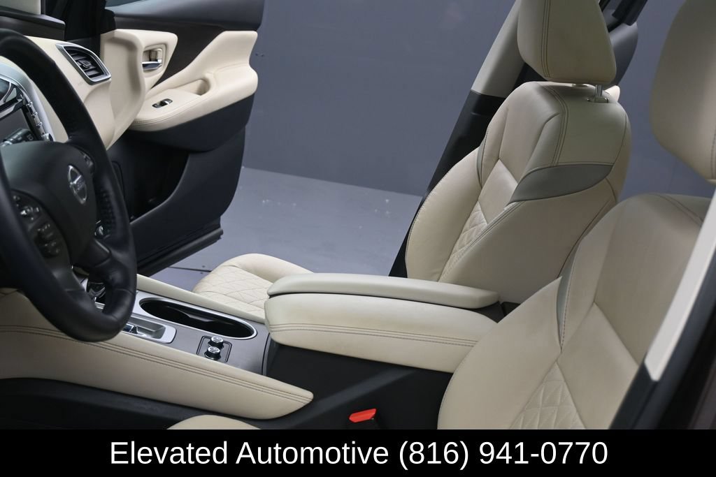 Used 2021 Nissan Murano Platinum w/ Cargo Package AWD/4WD image 18