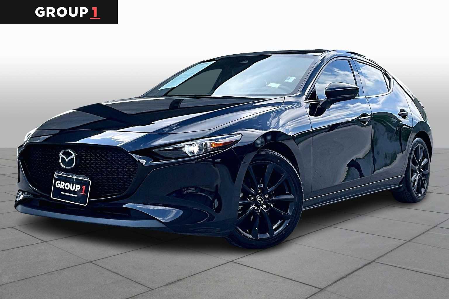 Used 2021 MAZDA MAZDA3 s image 1