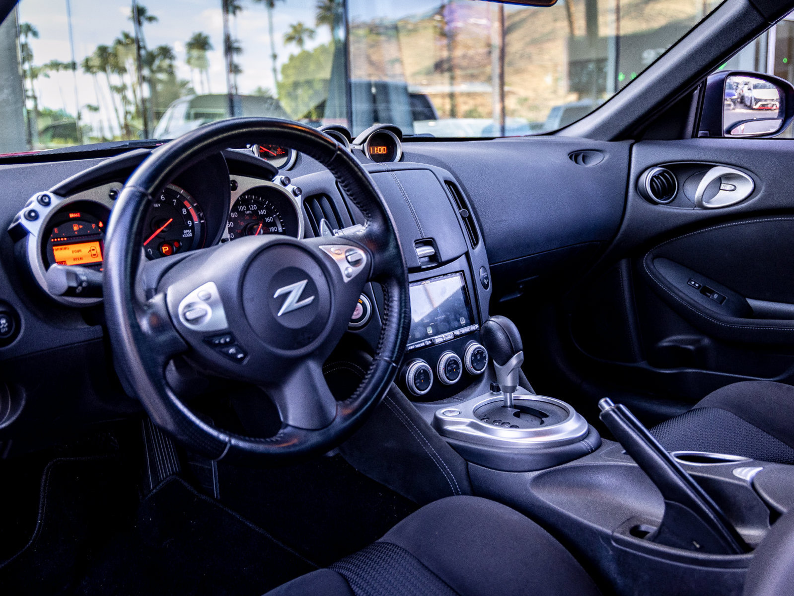 Used 2017 Nissan 370Z Roadster RWD image 8