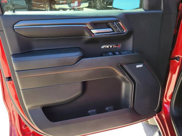 Used 2024 GMC Sierra 1500 AT4 w/ Technology Package image 15