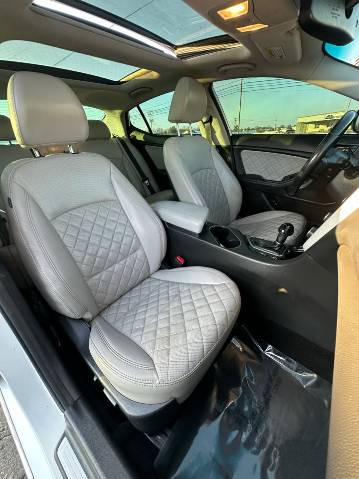 Used 2015 Kia Optima SX image 48