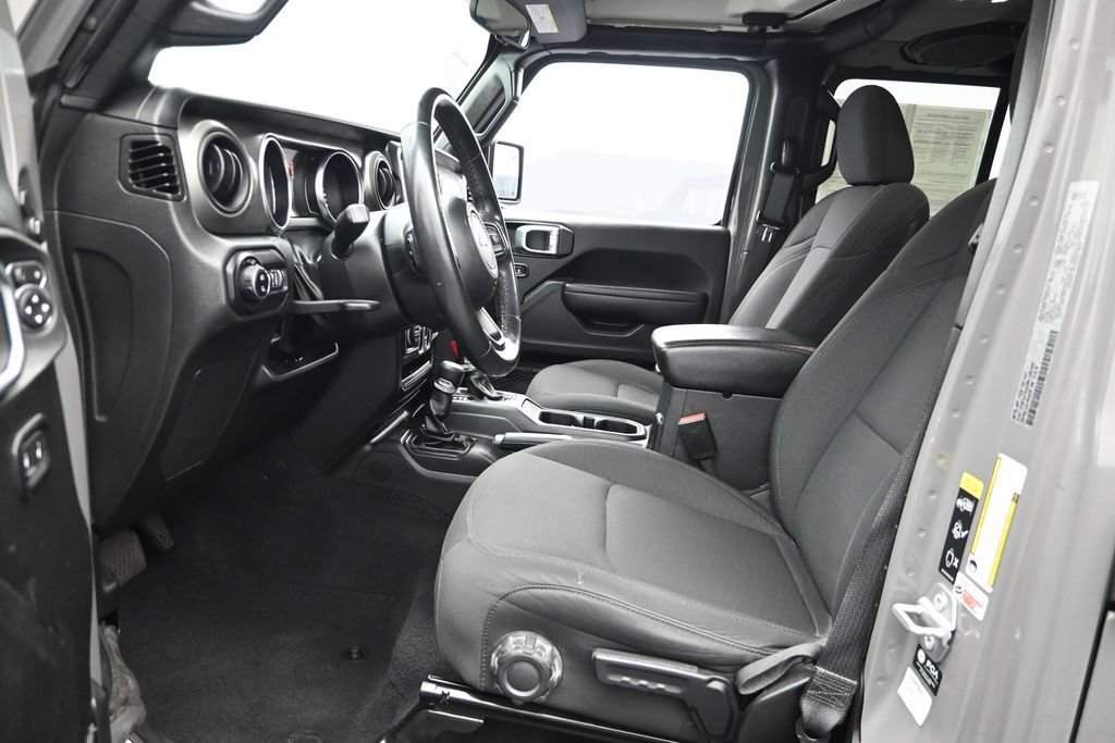 Used 2022 Jeep Gladiator Sport AWD/4WD image 10