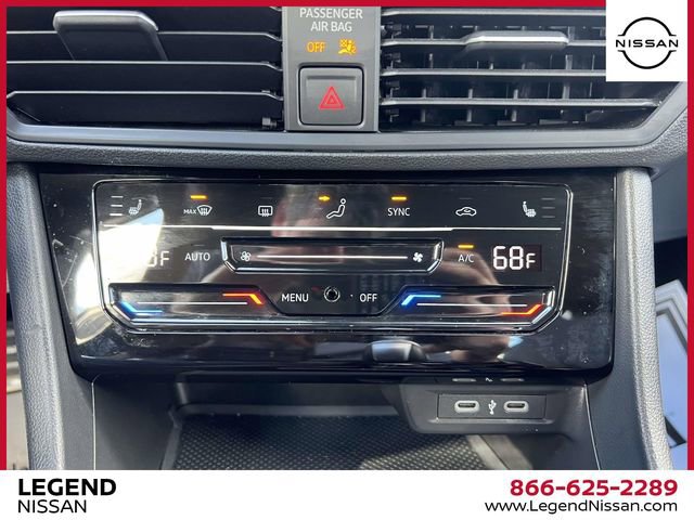 Used 2025 Volkswagen Jetta Sport image 29