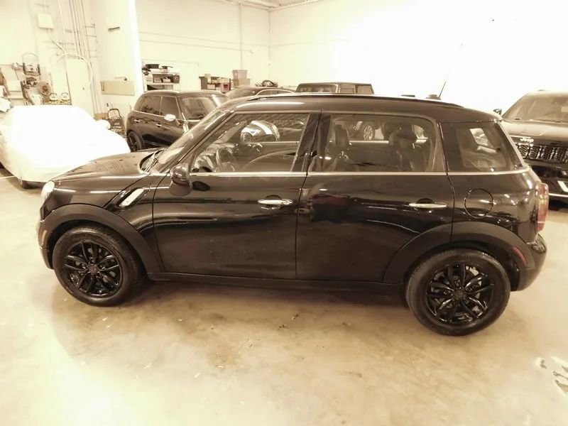 Used 2015 MINI Cooper Countryman w/ Premium Package FWD image 6