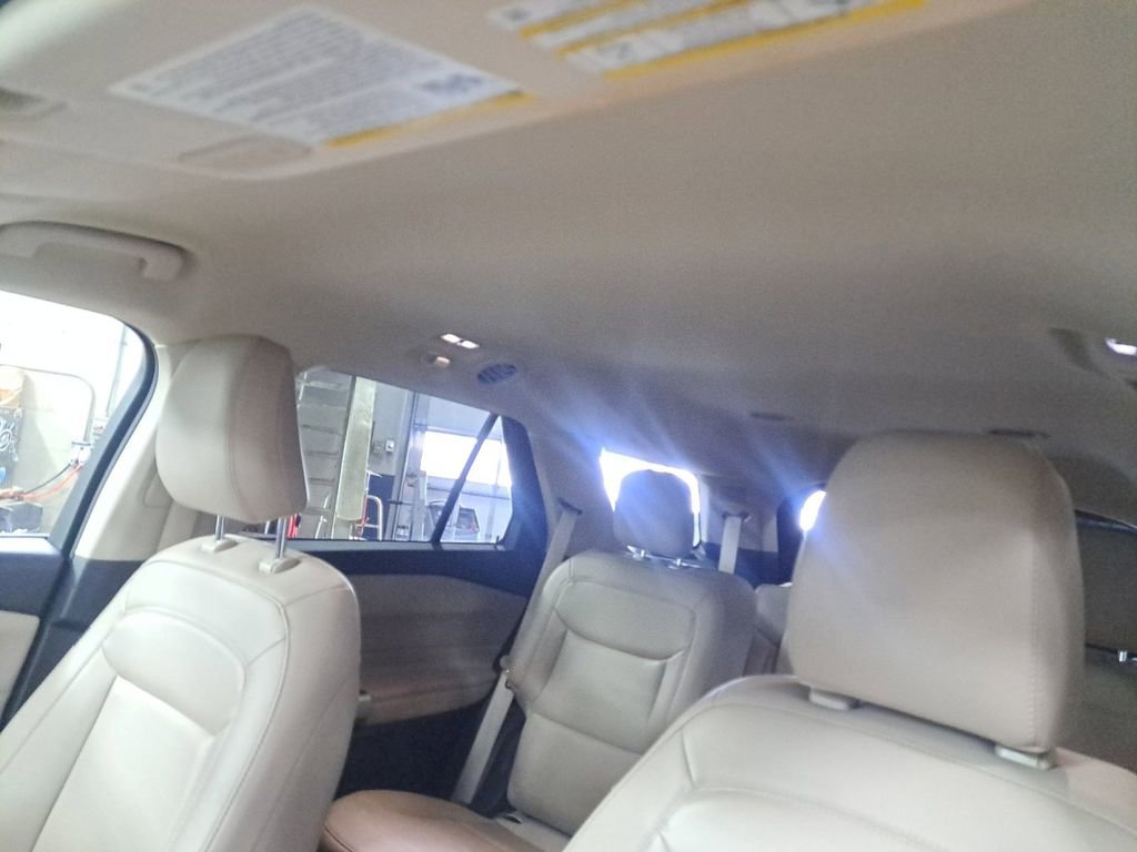 Used 2023 Ford Explorer XLT w/ Equipment Group 202A image 36