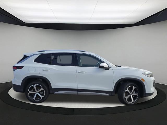 New 2026 Volkswagen Tiguan SE image 8