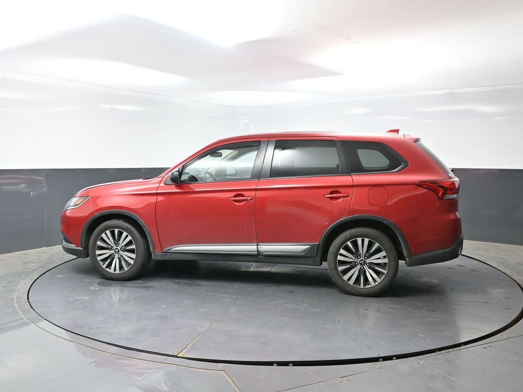 Used 2019 Mitsubishi Outlander ES FWD image 8