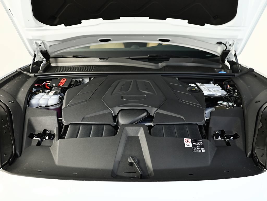 New 2026 Porsche Cayenne AWD/4WD image 32