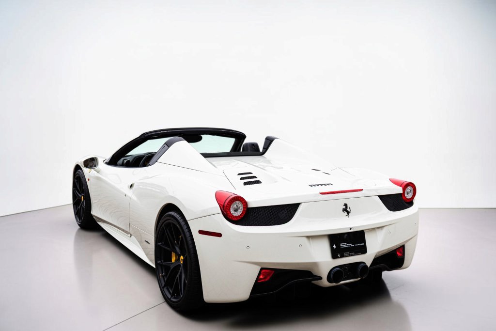 Used 2014 Ferrari 458 Spider RWD image 26