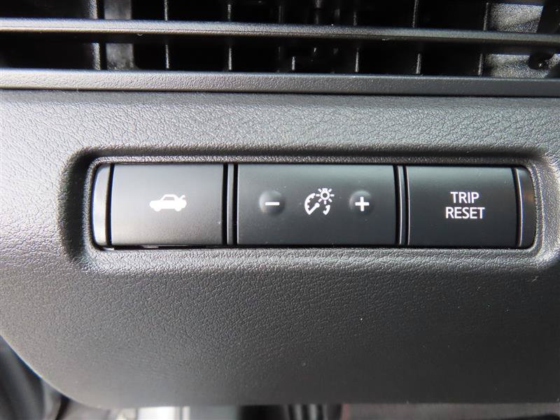 Used 2024 Nissan Altima 2.5 SR FWD image 19