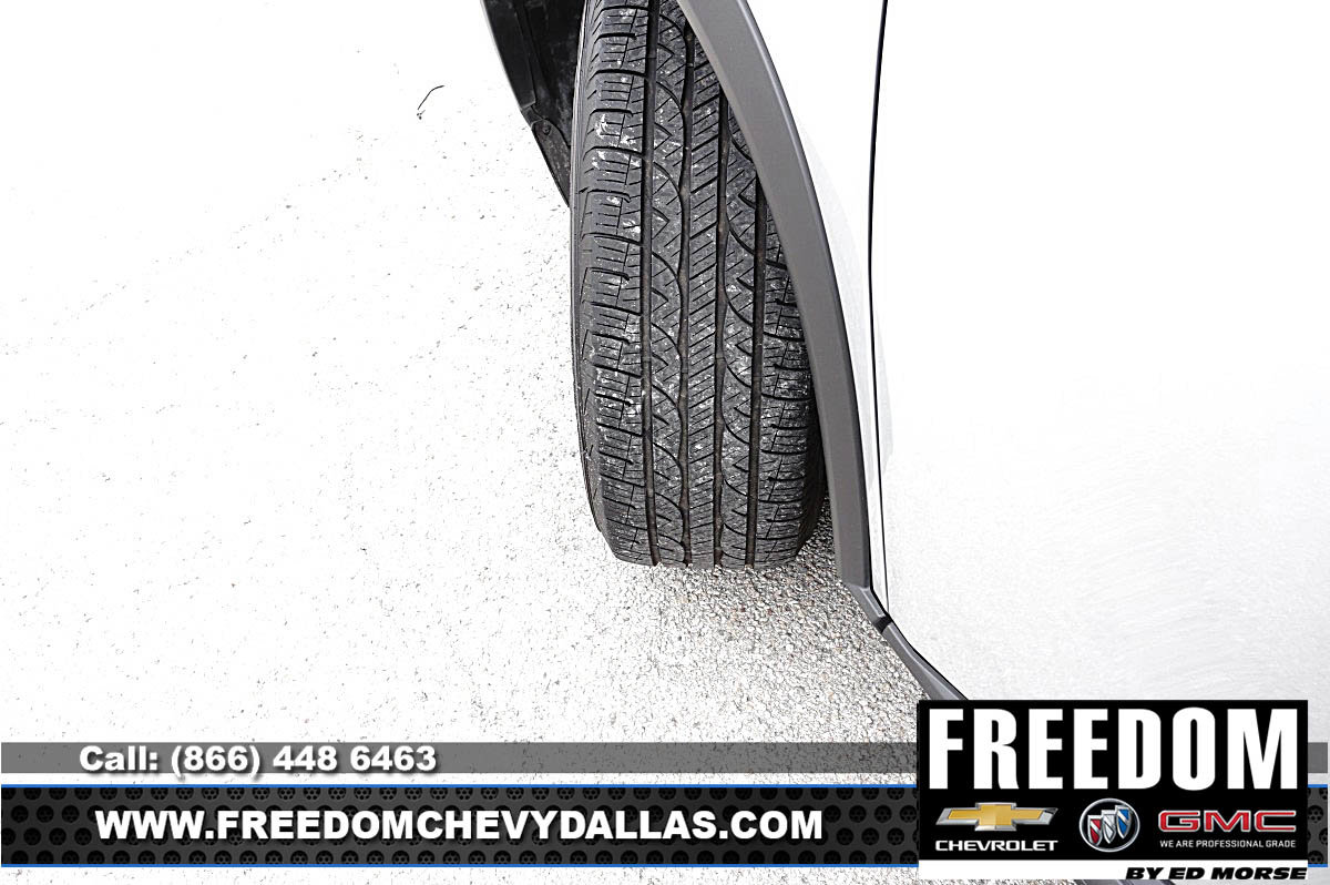 Used 2024 Nissan Rogue S FWD image 43