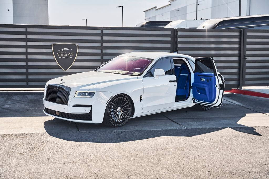 Used 2024 Rolls-Royce Ghost AWD/4WD image 5