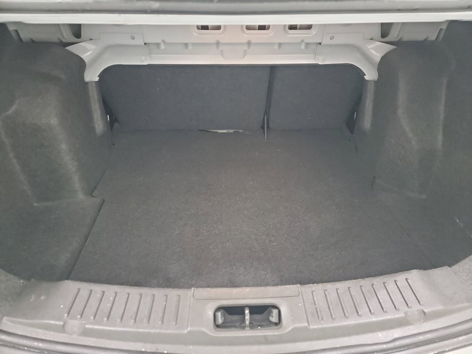 Used 2016 Ford Fiesta S image 24