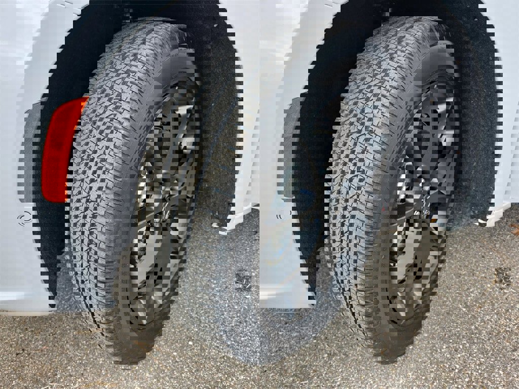 New 2026 Chrysler Pacifica Limited image 36