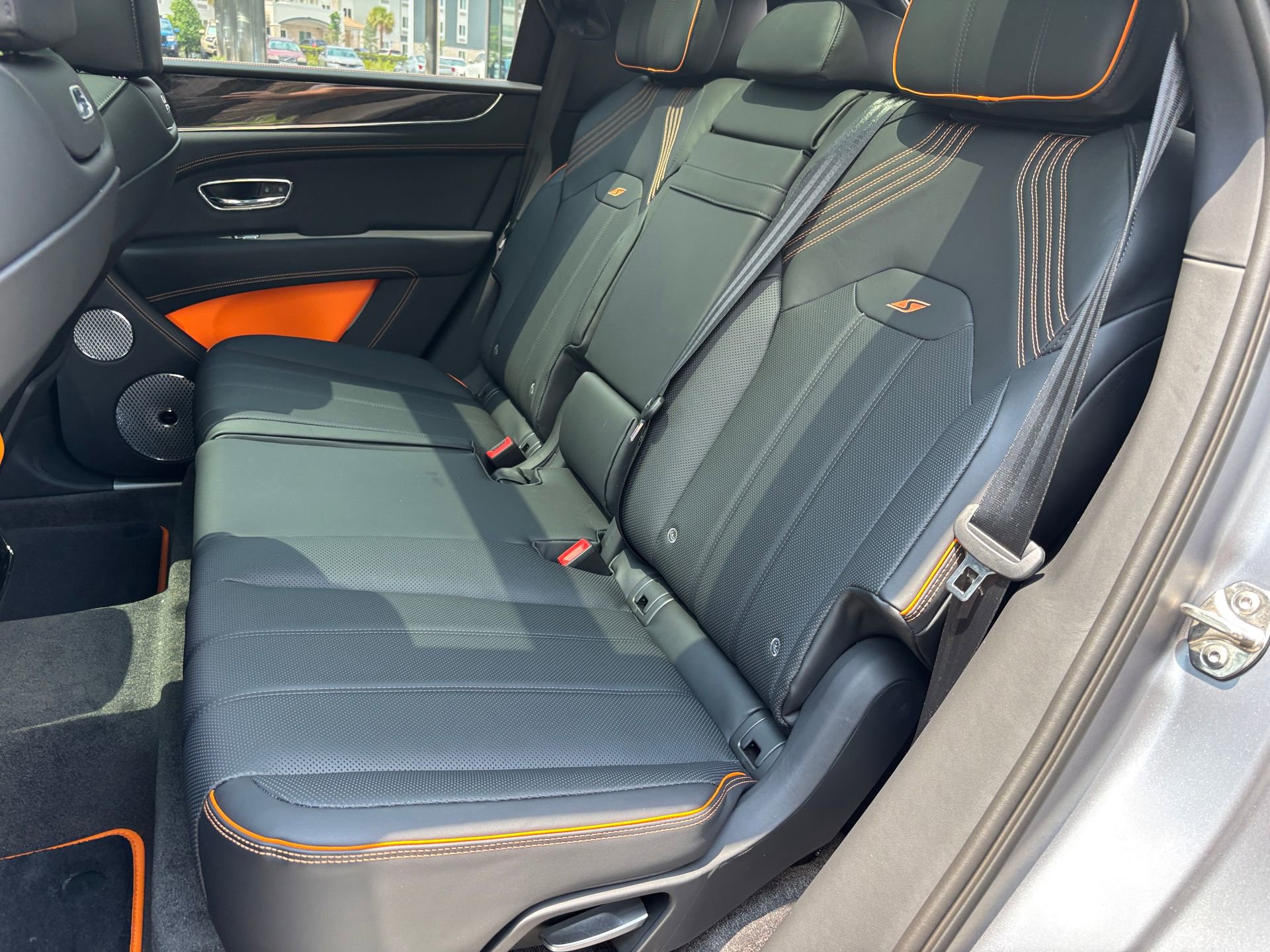 New 2025 Bentley Bentayga image 20