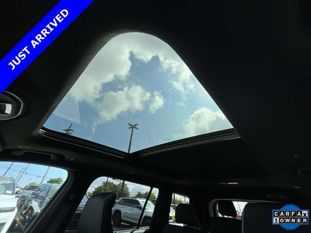 Certified 2026 Jeep Grand Cherokee L Summit w/ Obsidian Package AWD/4WD image 46