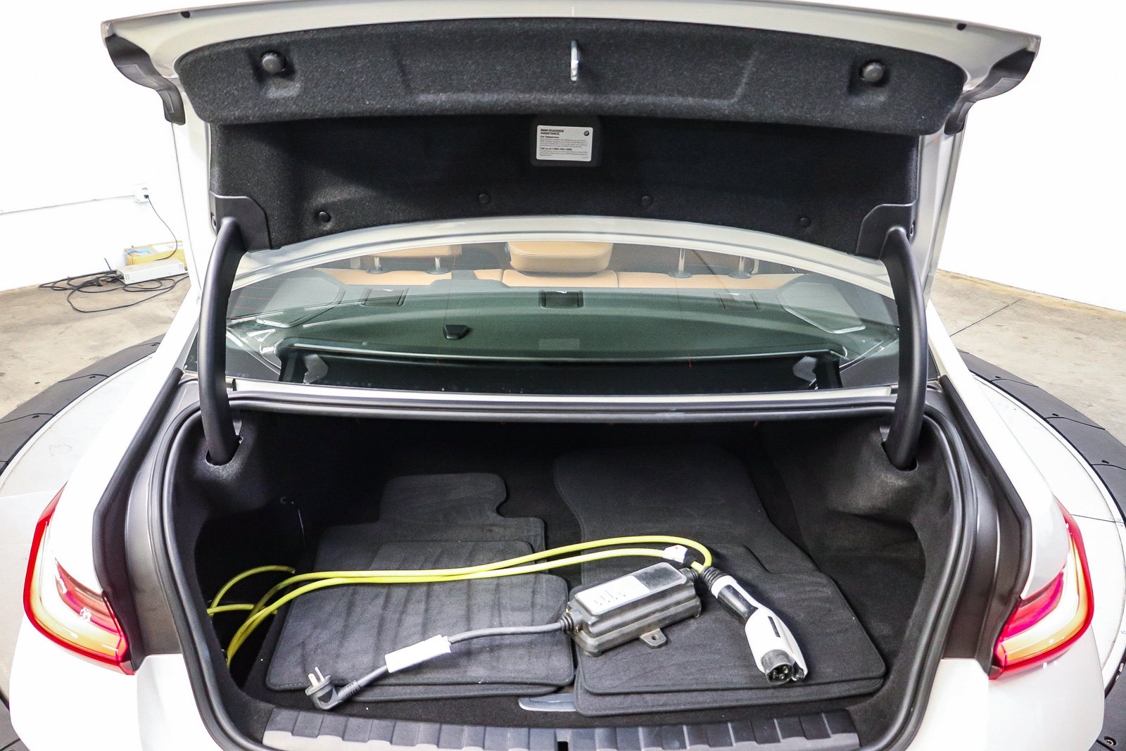 Used 2023 BMW 330e w/ Premium Package RWD image 25
