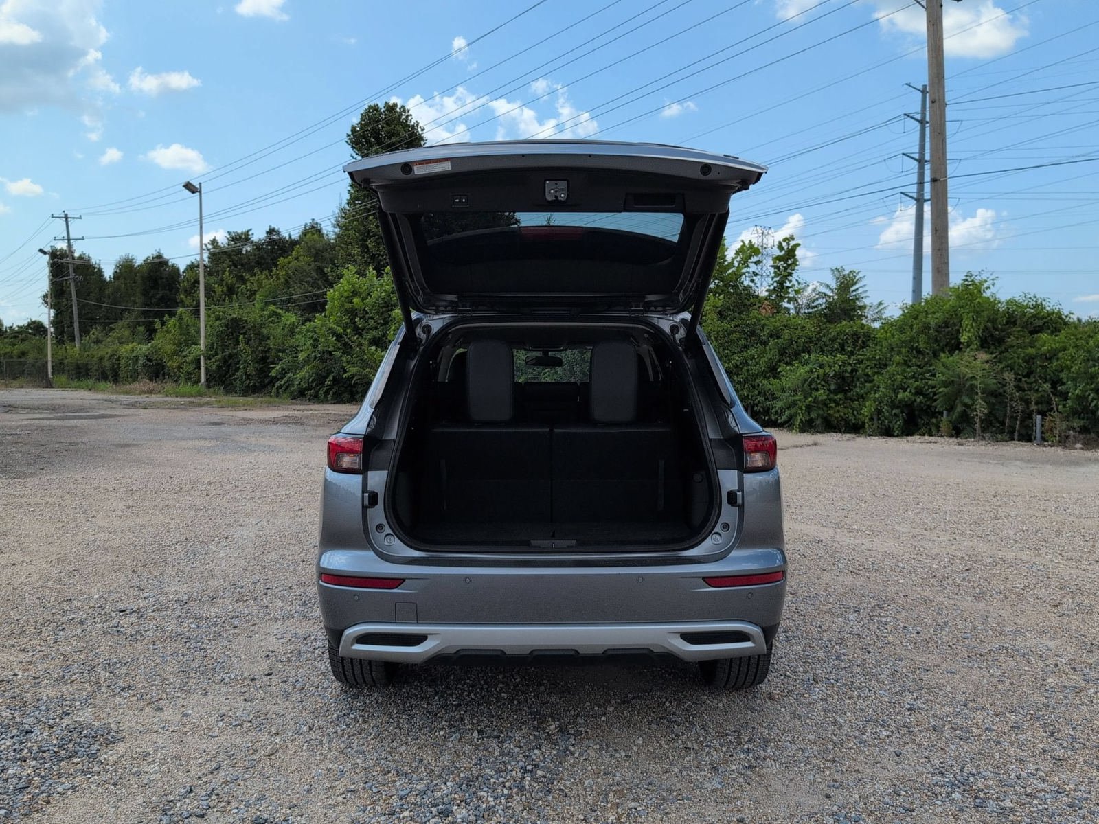 Used 2024 Mitsubishi Outlander SE AWD/4WD image 4