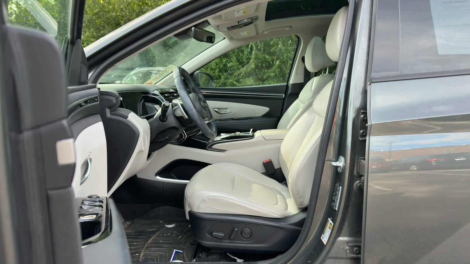 Used 2024 Hyundai Tucson Limited AWD/4WD image 5