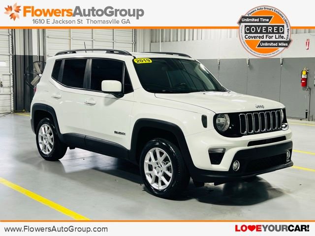 Used 2019 Jeep Renegade Latitude w/ Cold Weather Group image 1