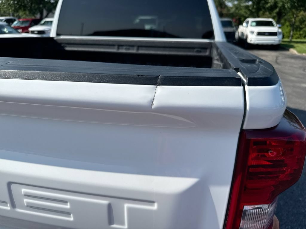Used 2021 Chevrolet Silverado 1500 W/T w/ WT Value Package AWD/4WD image 30