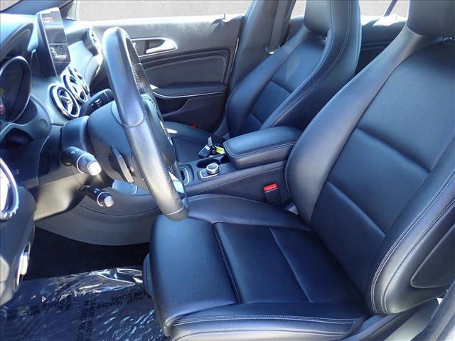 Used 2018 Mercedes-Benz CLA 250 4MATIC image 10