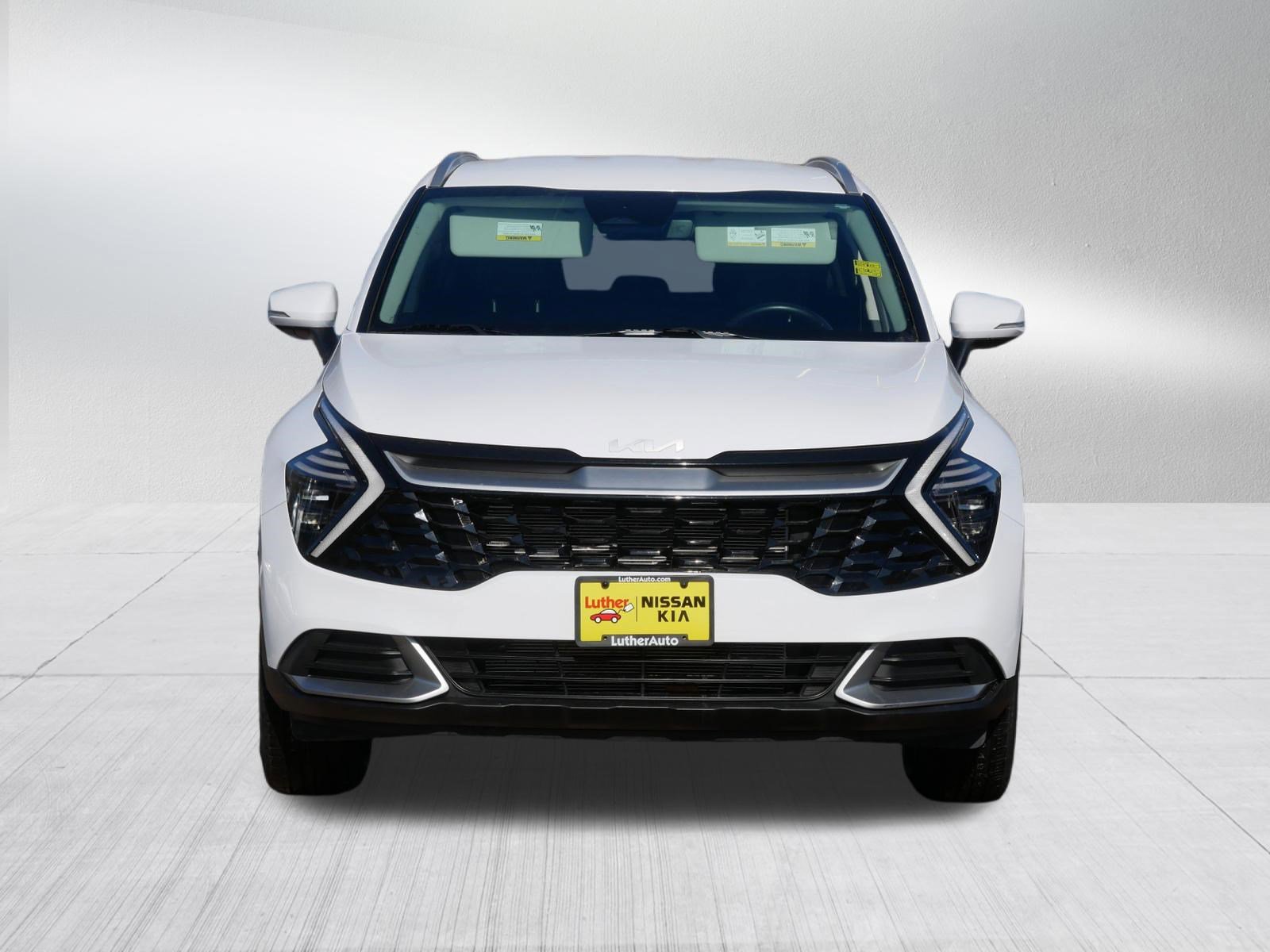 Certified 2024 Kia Sportage EX image 2