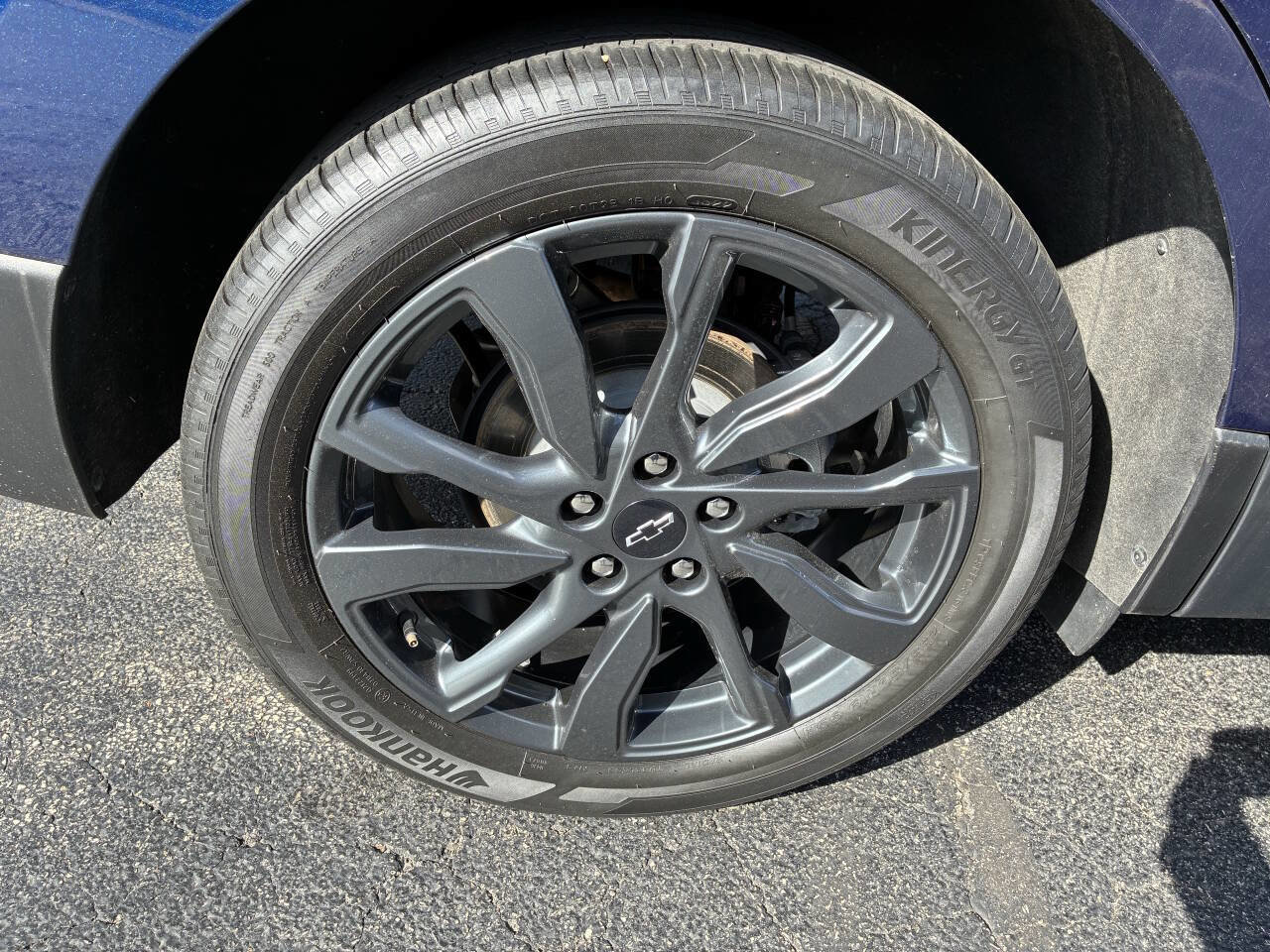 Used 2023 Chevrolet Equinox RS image 26