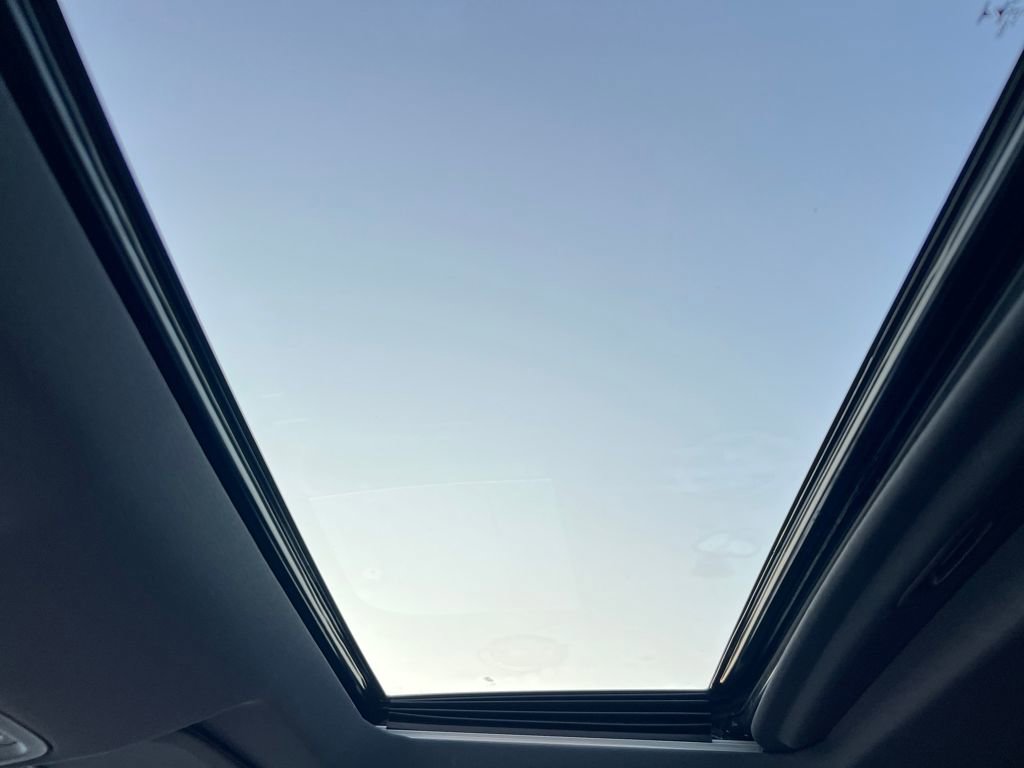 Certified 2023 GMC Sierra 1500 AT4 w/ AT4 Premium Package image 24