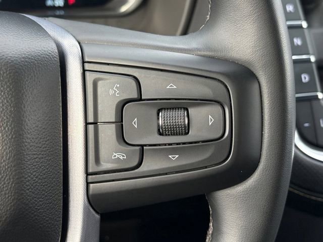 Used 2024 GMC Yukon XL SLT image 8