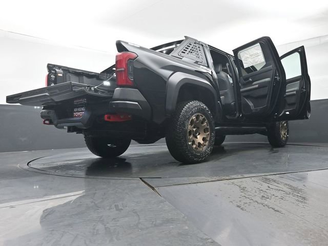 Certified 2025 Toyota Tacoma Trailhunter image 50