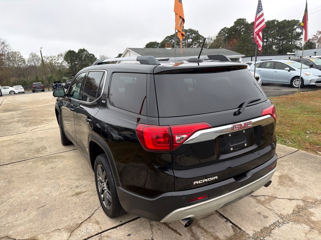 Used 2017 GMC Acadia SLT image 10