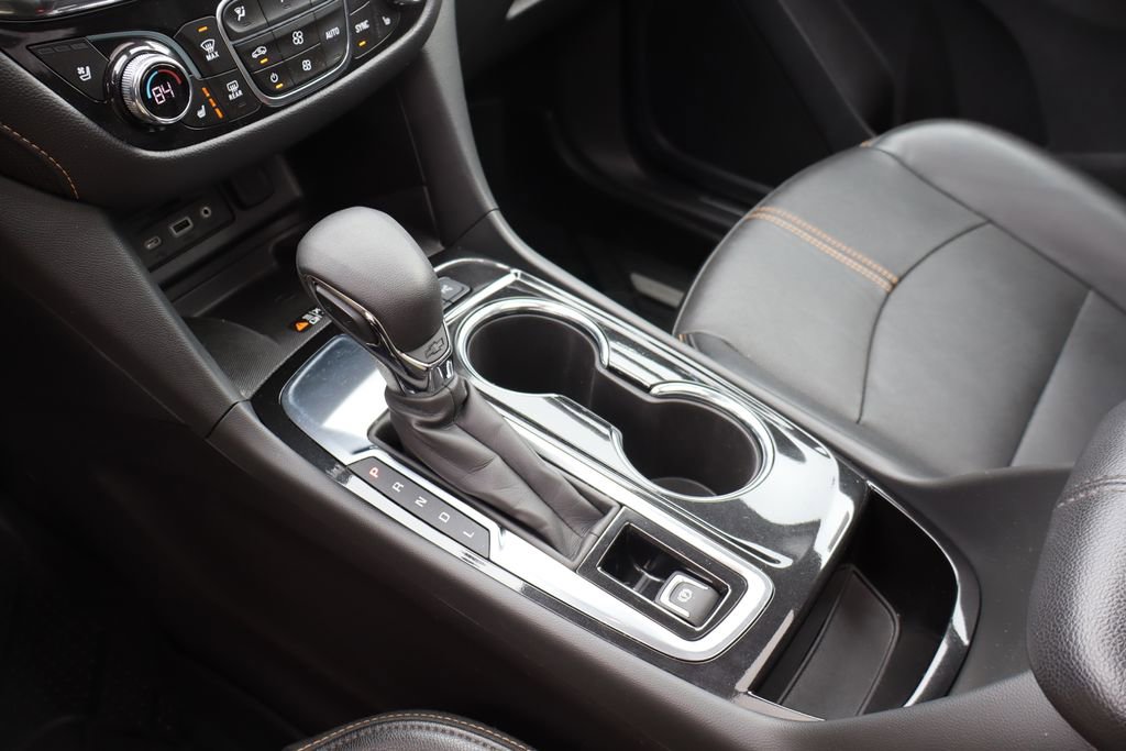 Used 2023 Chevrolet Equinox Premier image 27