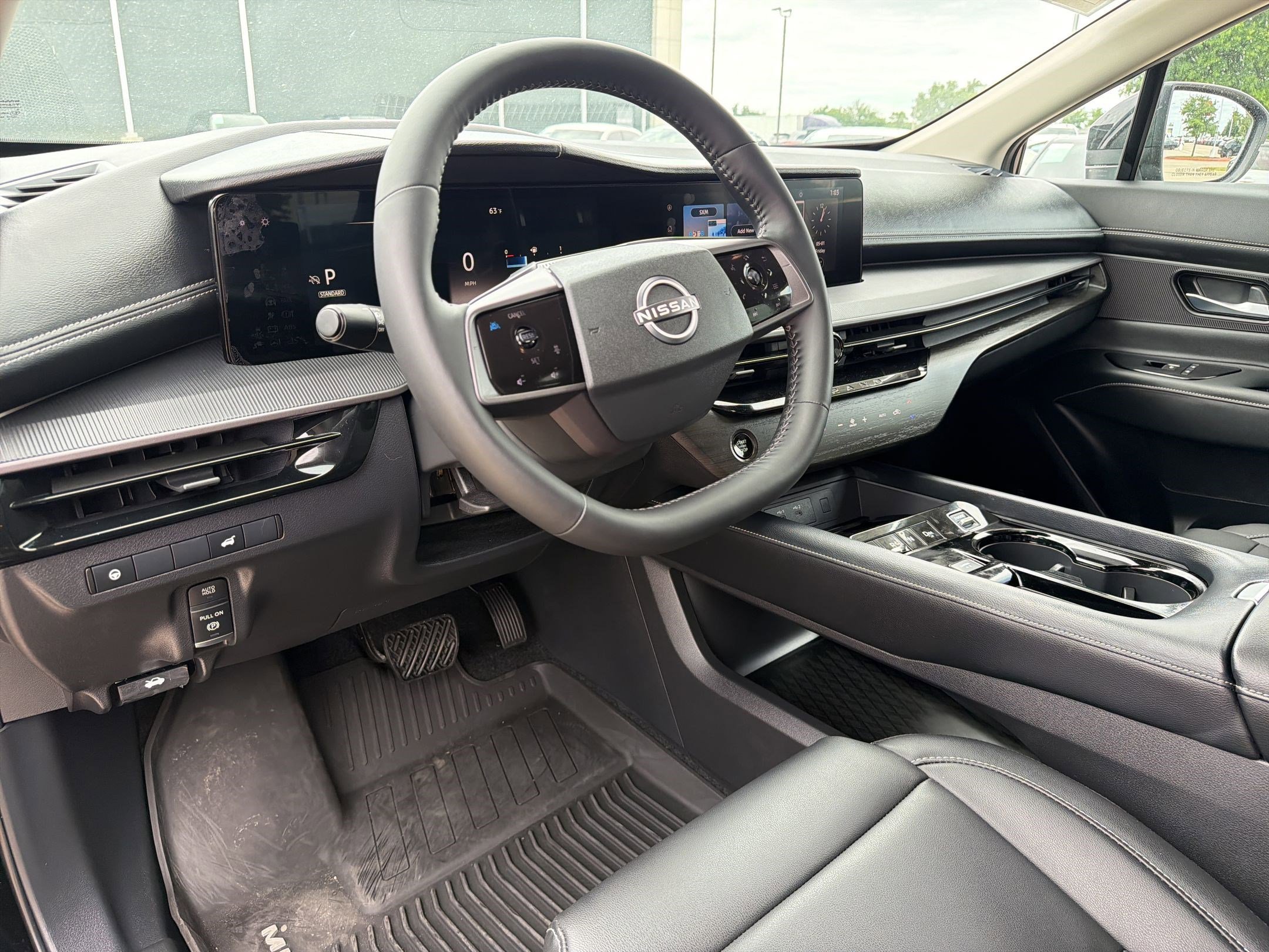Used 2025 Nissan Murano SV FWD image 4