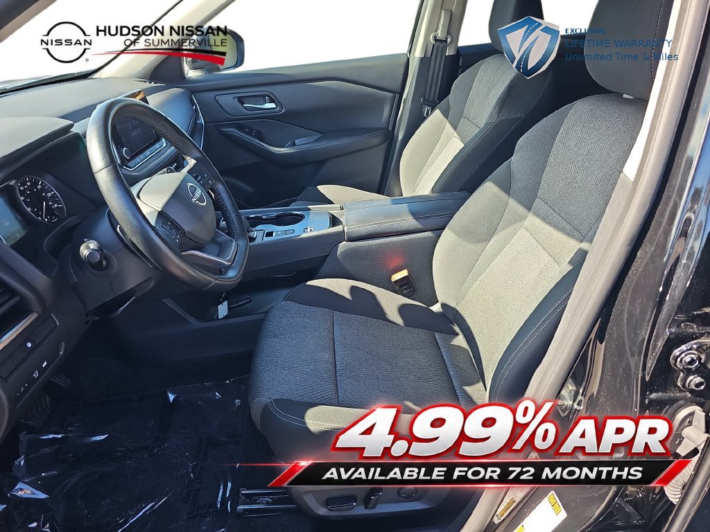 Used 2025 Nissan Rogue SV FWD image 16