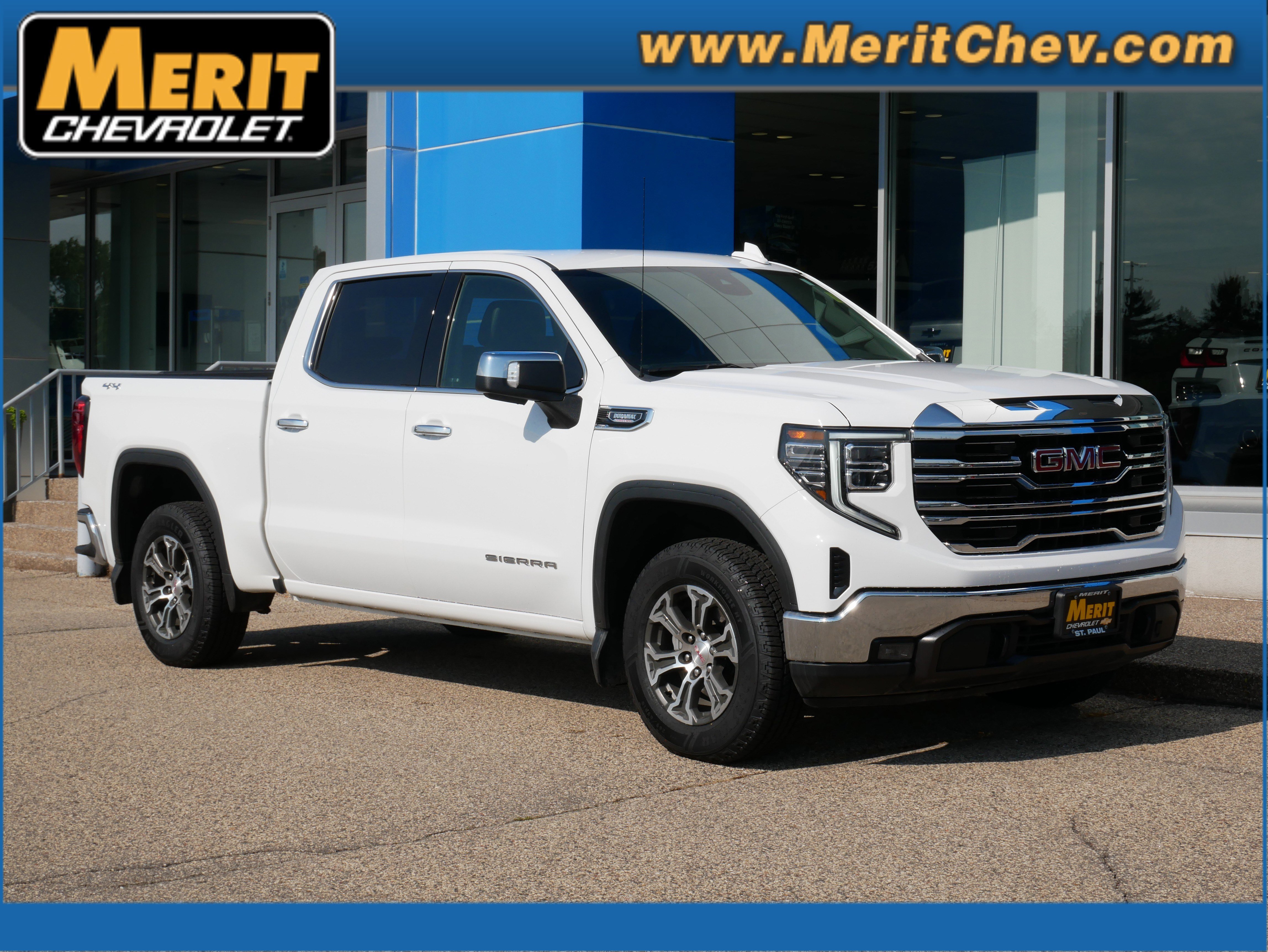 Used 2023 GMC Sierra 1500 SLT image 1