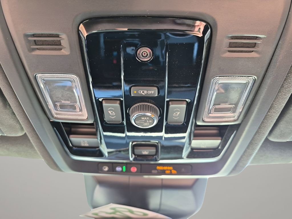 New 2026 Cadillac Escalade ESV V image 43