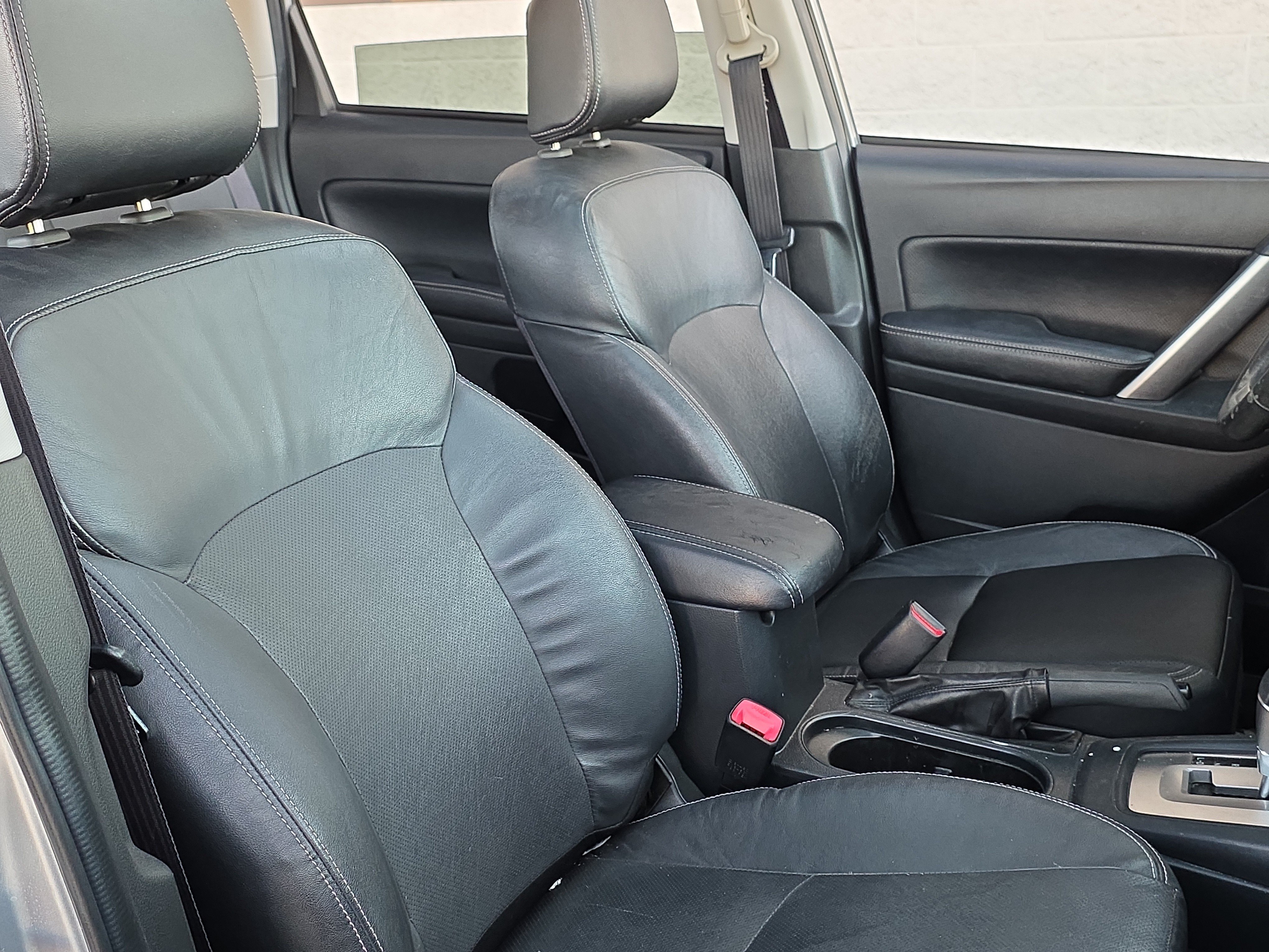 Used 2015 Subaru Forester 2.5i Limited AWD/4WD image 32