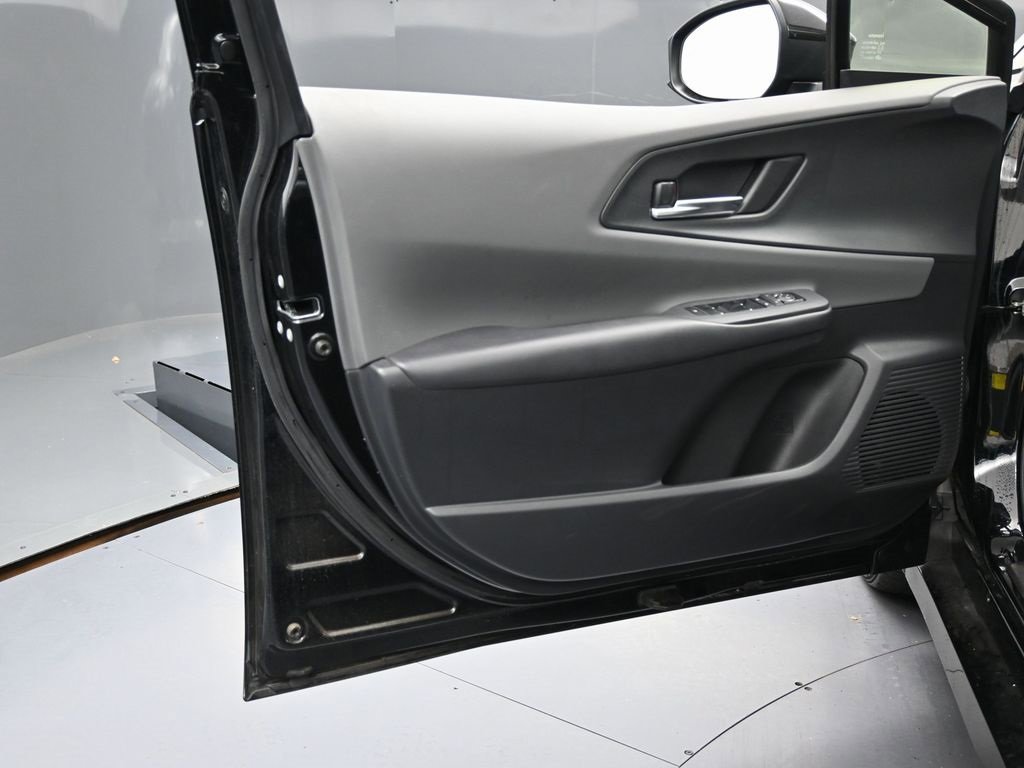 Used 2024 Toyota Prius XLE image 37