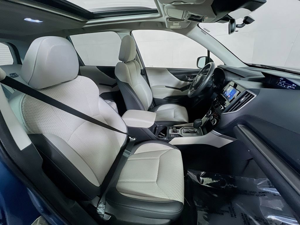 Used 2023 Subaru Forester Premium AWD/4WD image 26