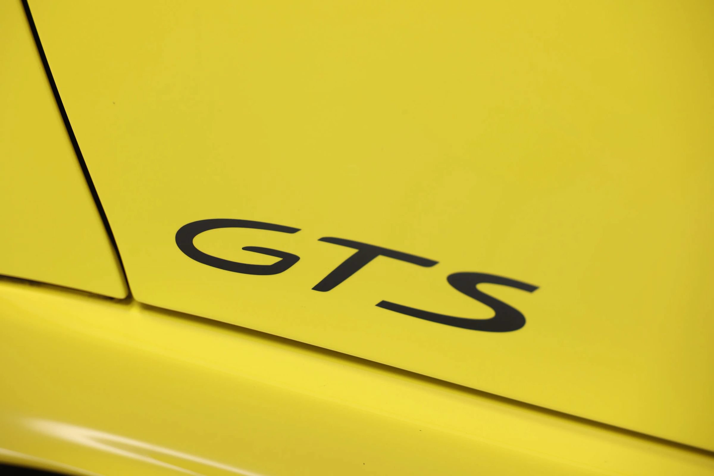 Used 2019 Porsche 718 Boxster GTS RWD image 98