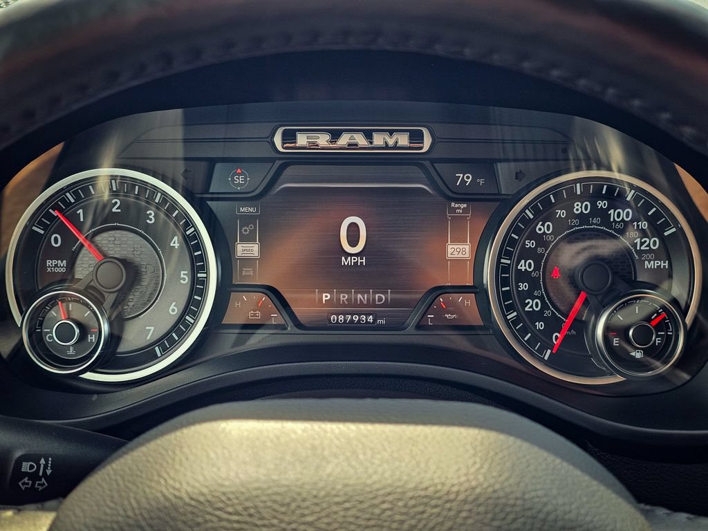Used 2020 RAM 1500 Big Horn AWD/4WD image 16