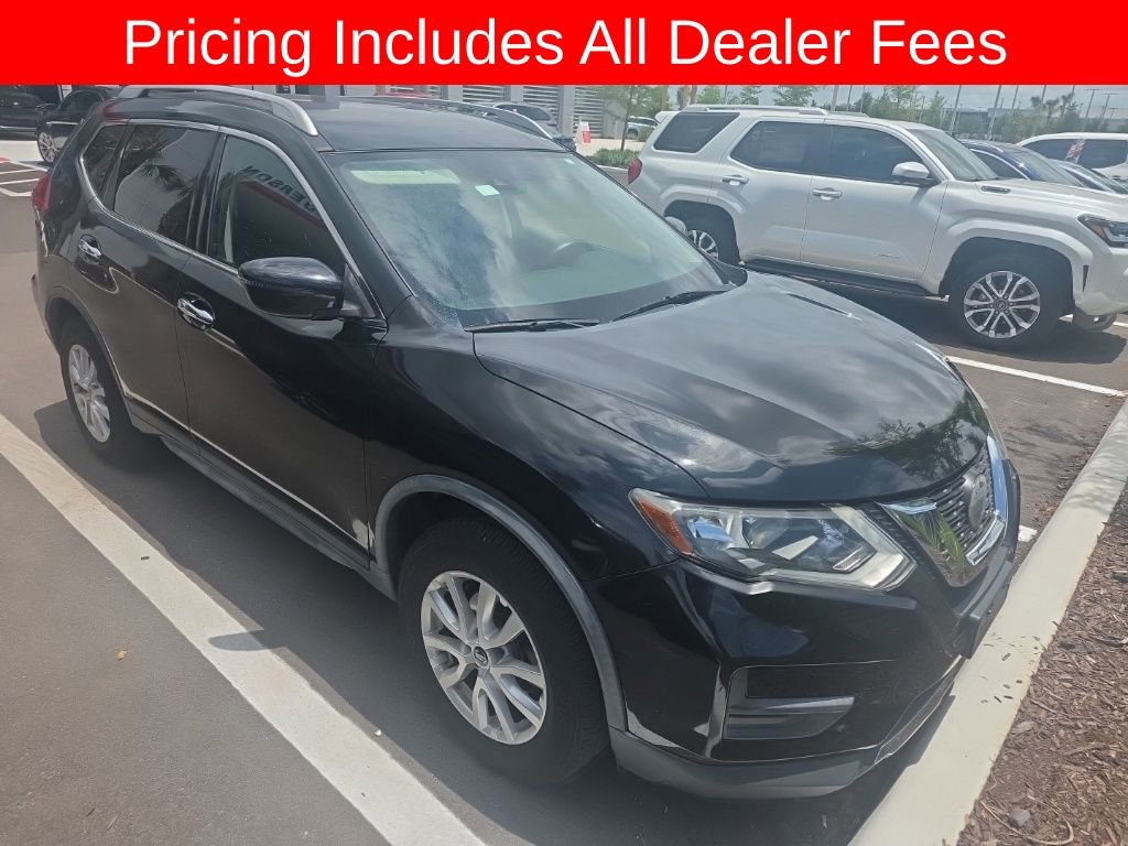 Used 2020 Nissan Rogue SV AWD/4WD image 3