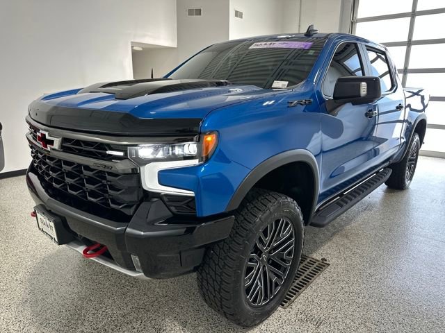Used 2023 Chevrolet Silverado 1500 ZR2 w/ Technology Package image 41