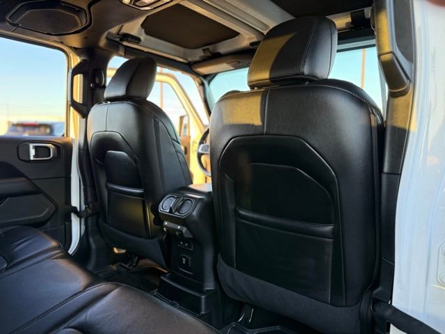 Used 2021 Jeep Wrangler Unlimited Sahara image 21
